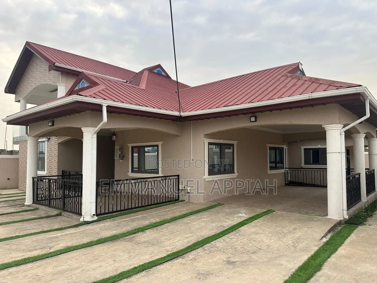 4bdrm House in Kasoa for sale