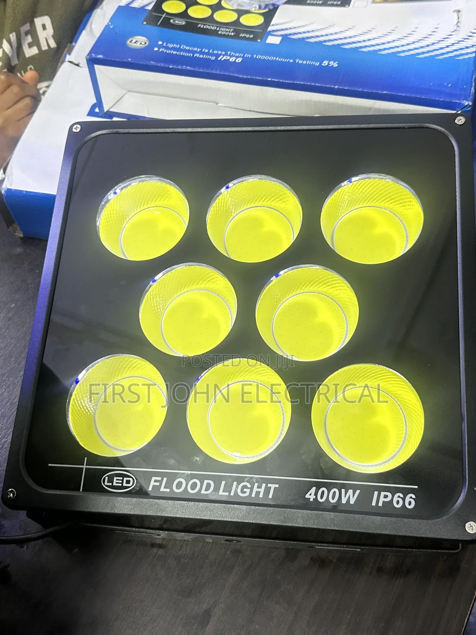 400Watt LED Flood Light