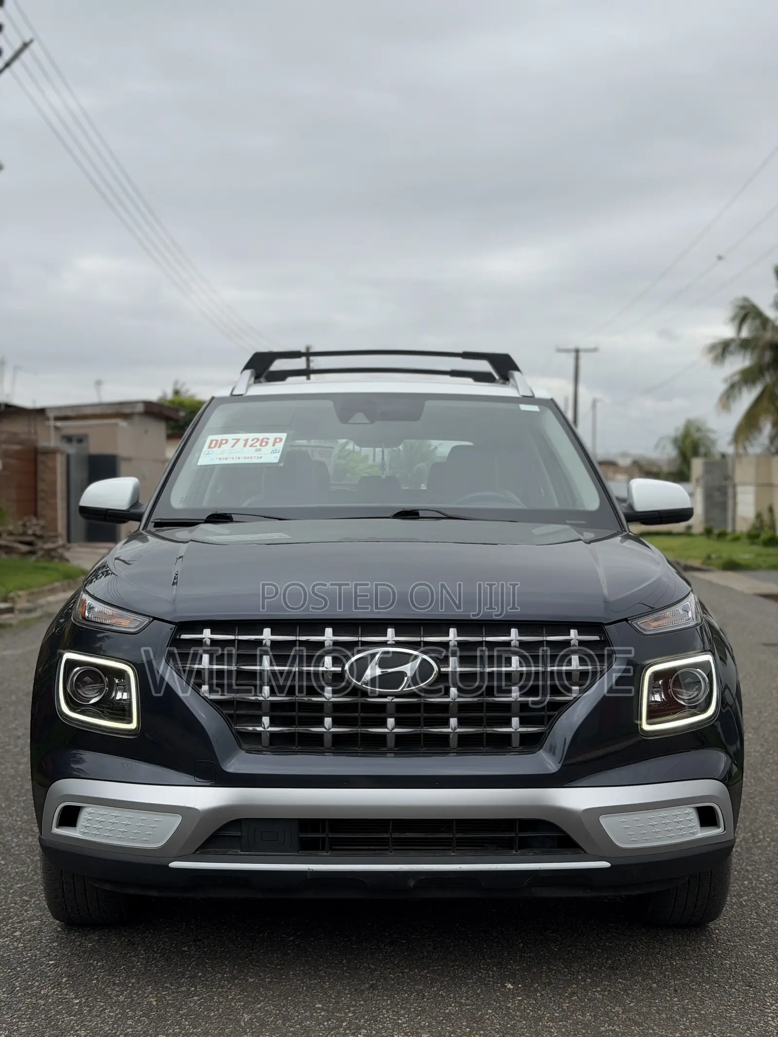 Hyundai Venue 2021 Blue