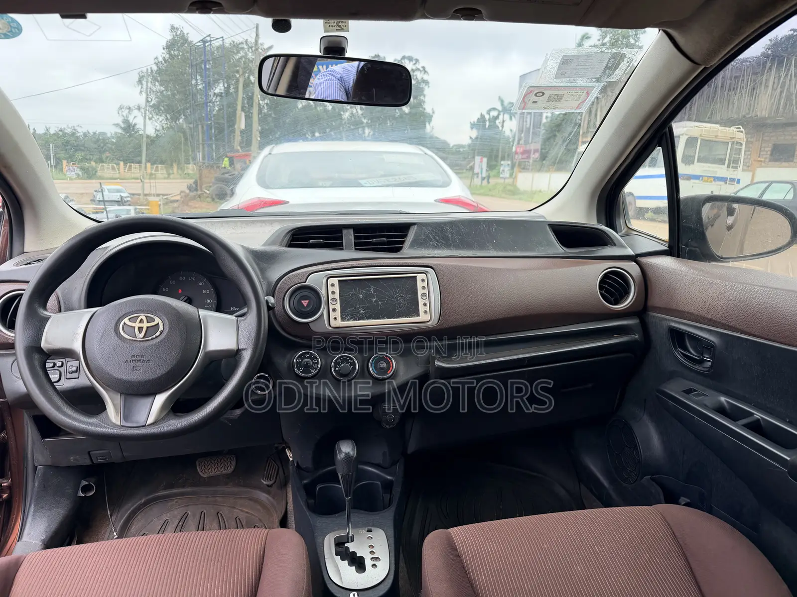 Toyota Vitz 2012 Brown