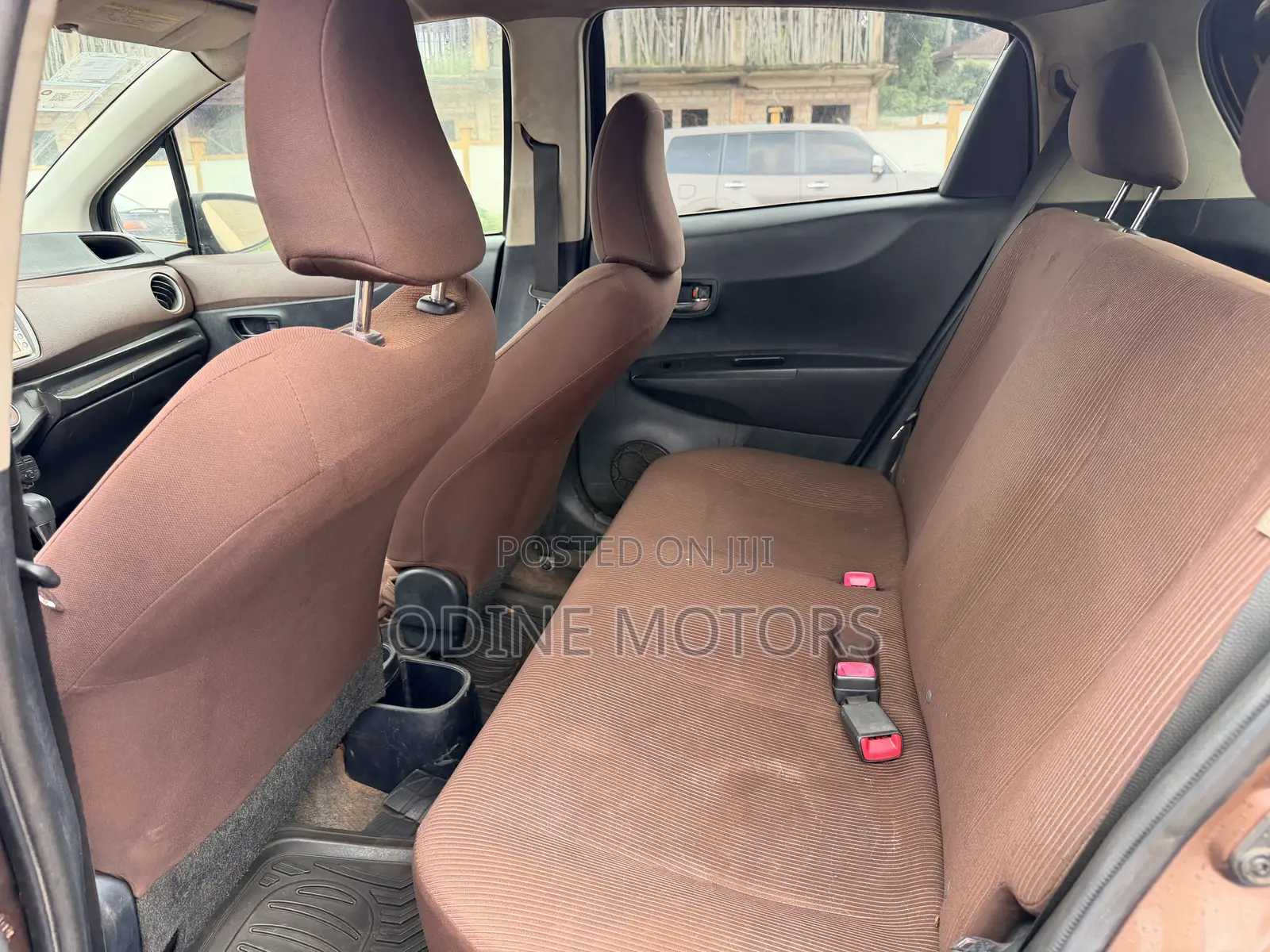 Toyota Vitz 2012 Brown