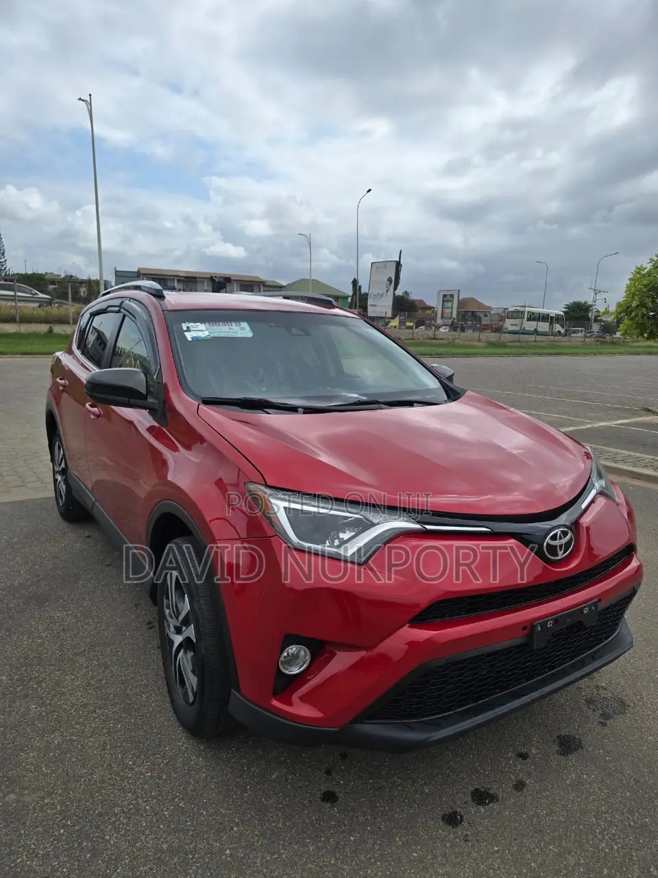 Toyota RAV4 2018 Red