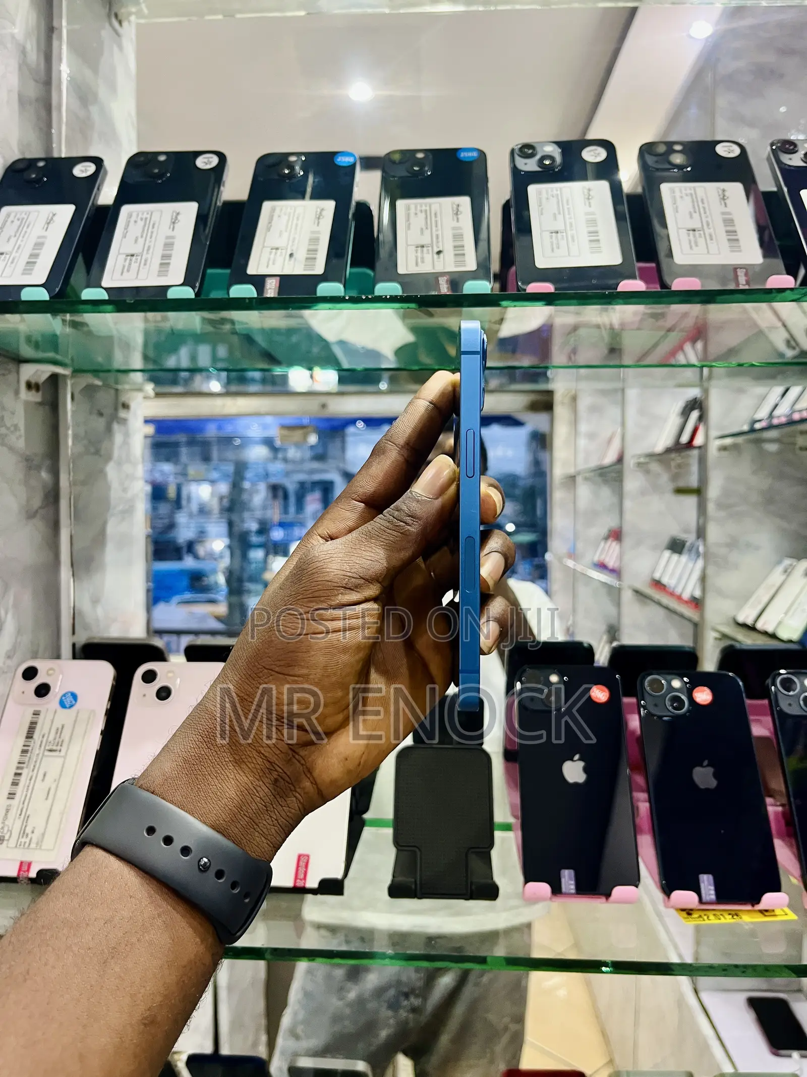 New Apple iPhone 13 128 GB Blue