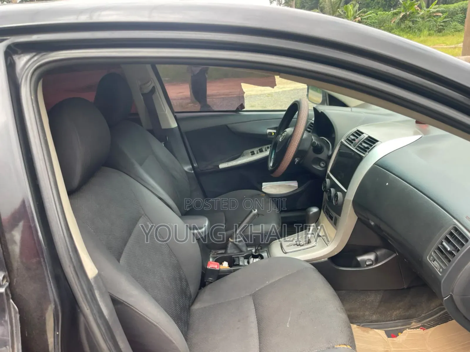 Toyota Corolla 2010 Black