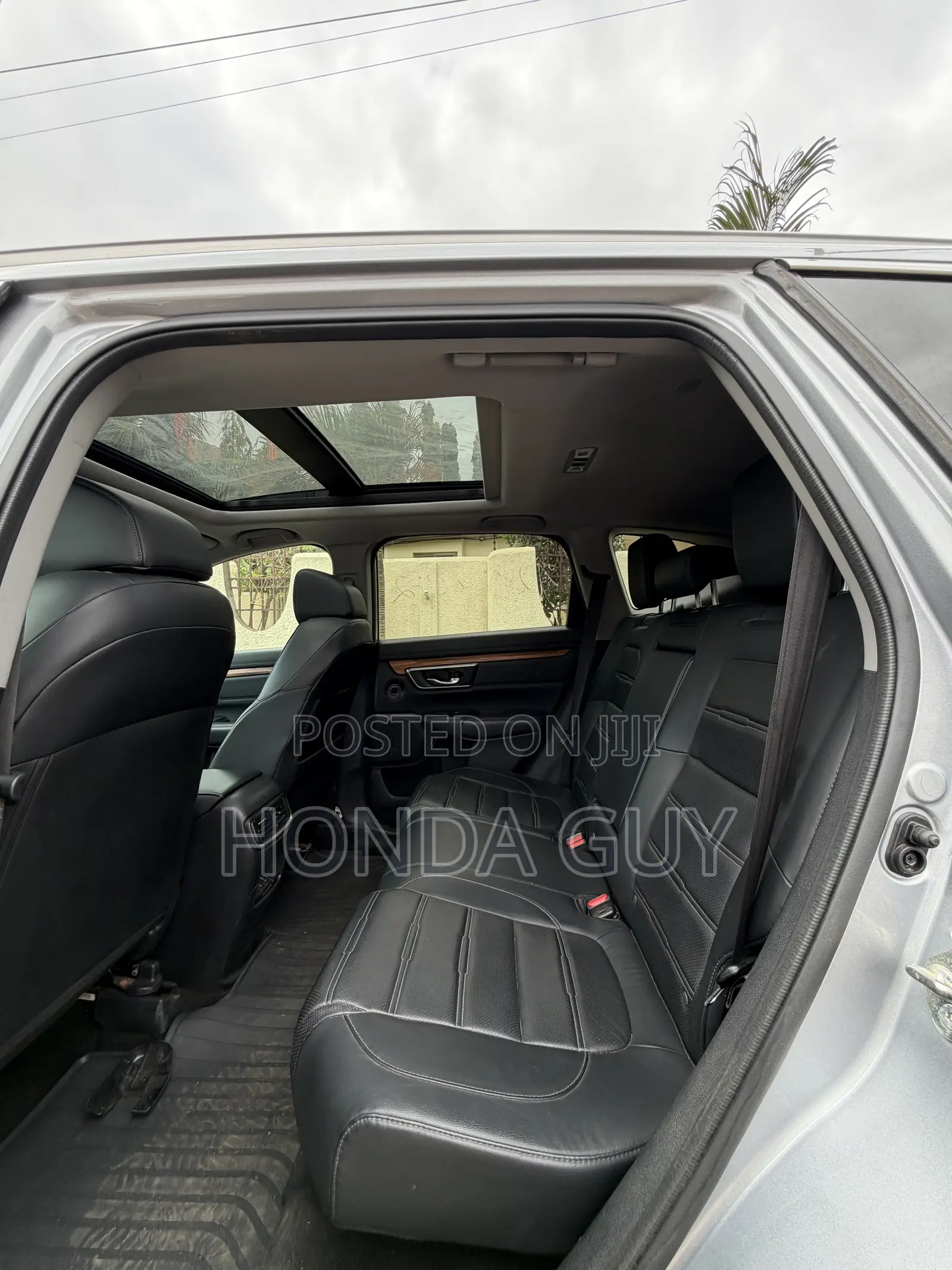 Honda CR-V Touring AWD 2019 Silver