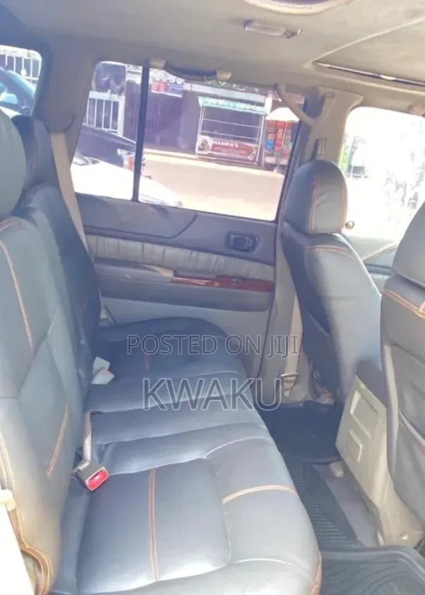 Nissan Patrol 2011 Blue