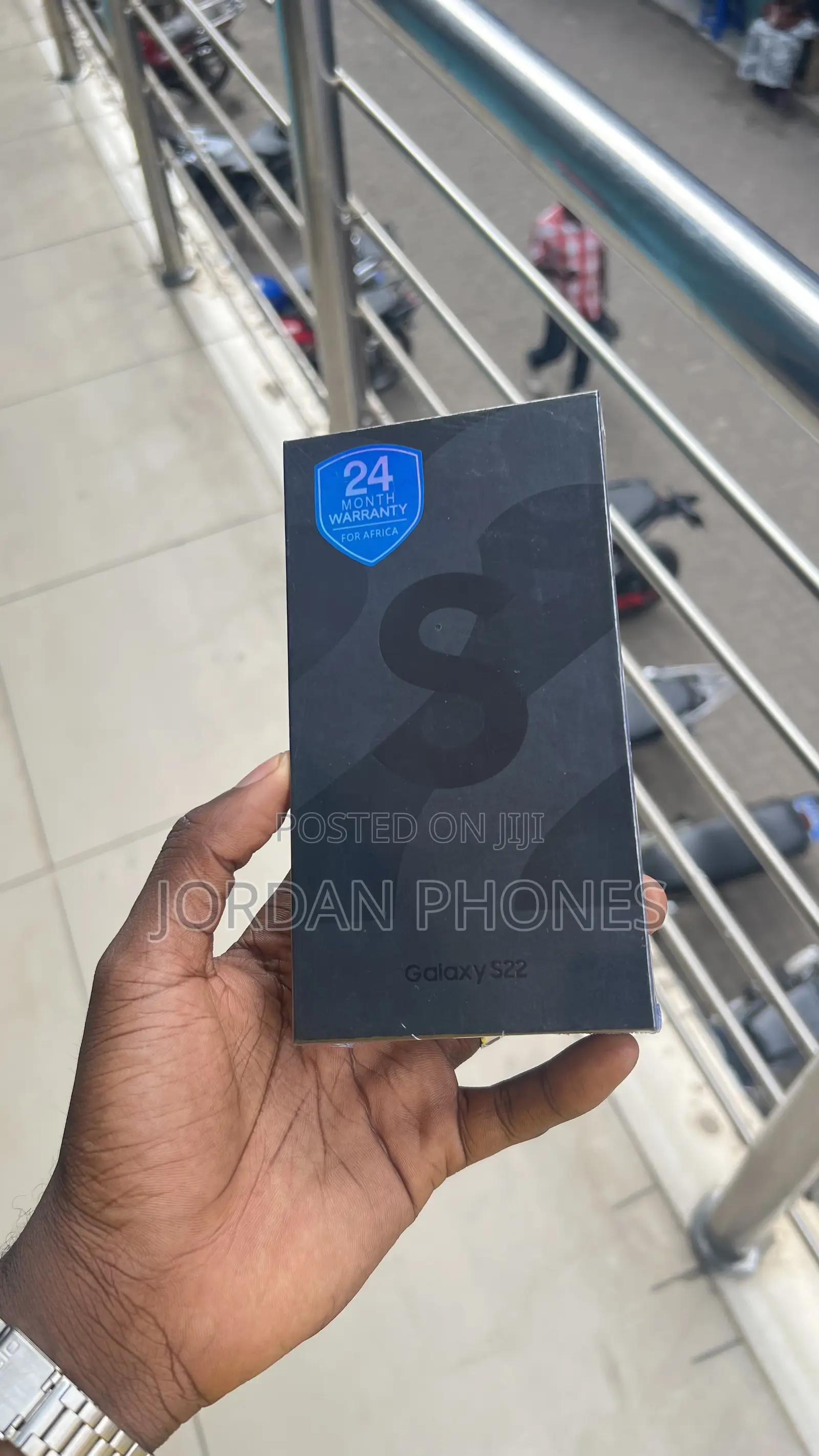 New Samsung Galaxy S22 5G 256 GB Black