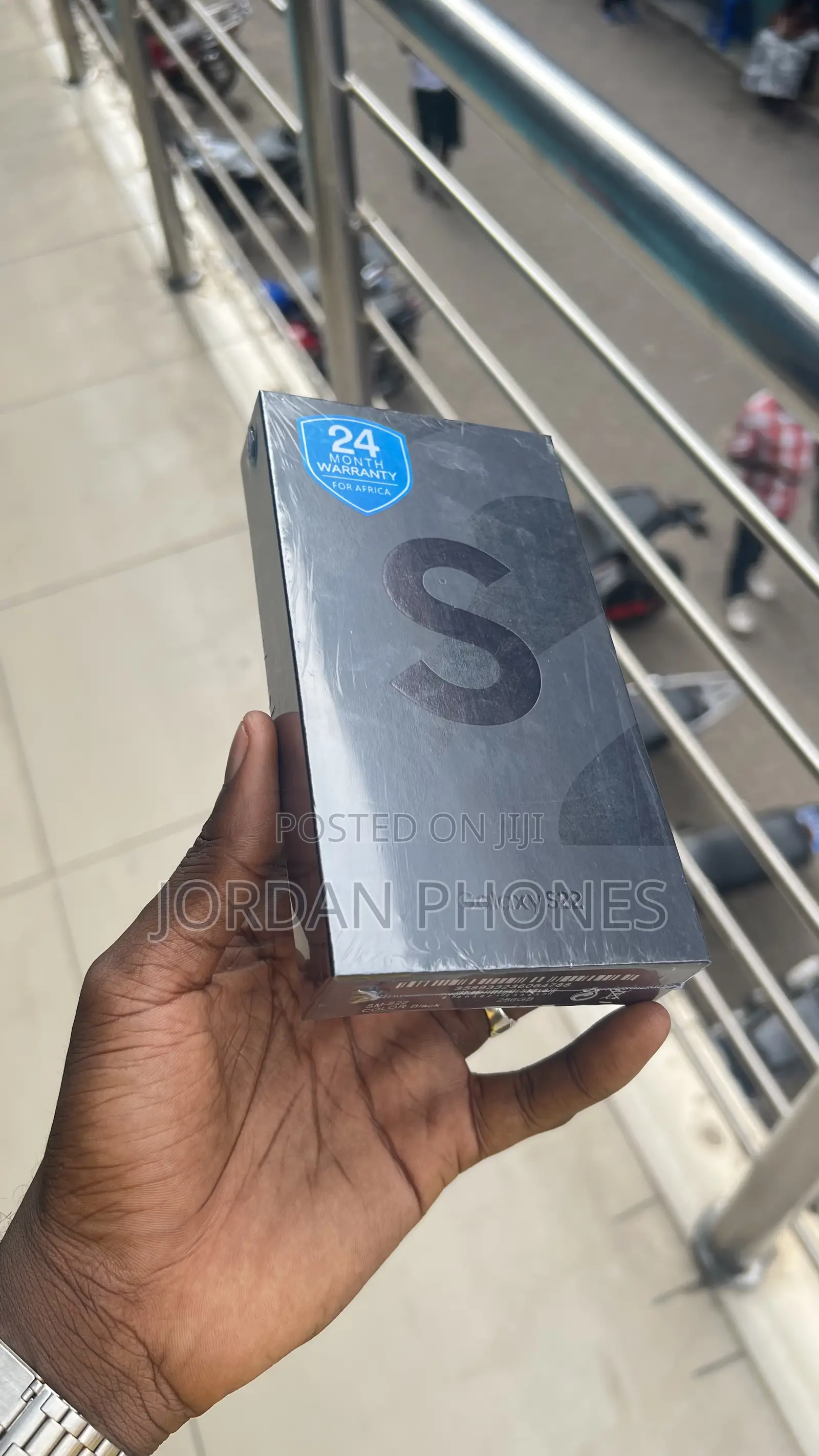 New Samsung Galaxy S22 5G 256 GB Black