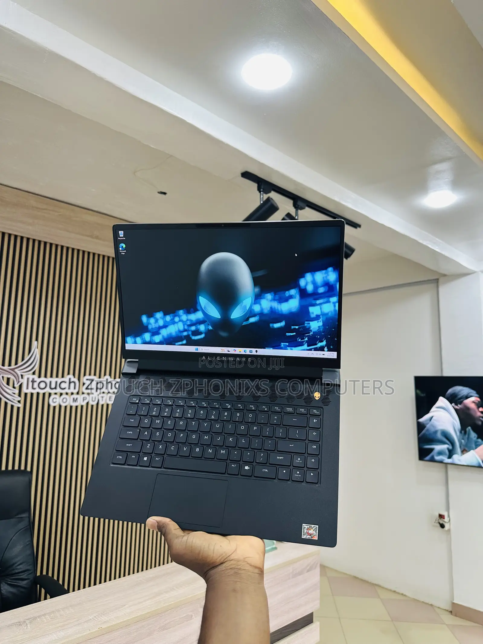Laptop Dell Allenware M15 R5 16GB AMD Ryzen 7 SSD 512GB