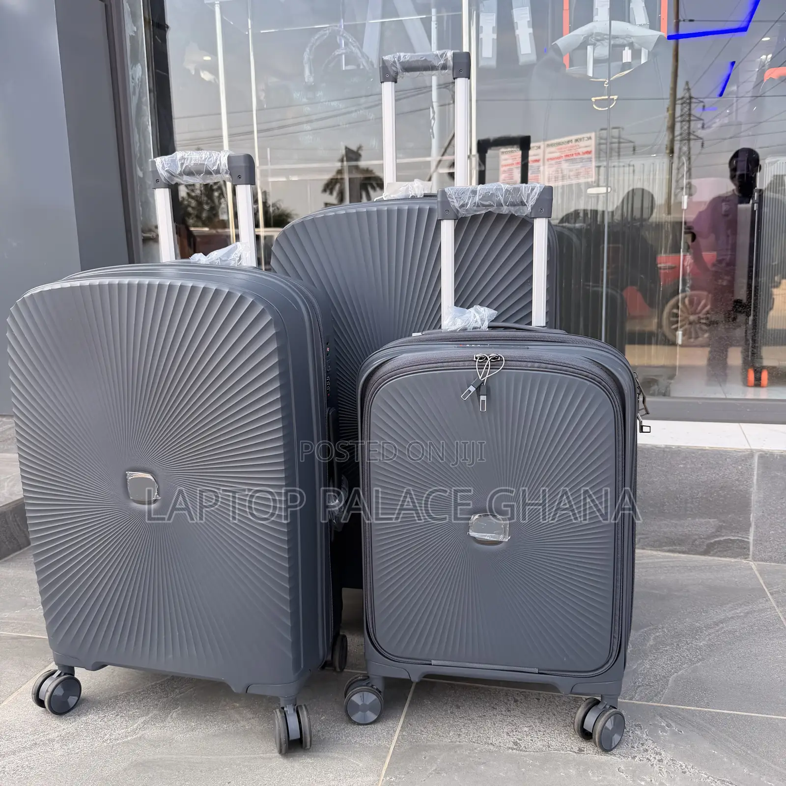 Luggage Gray Set