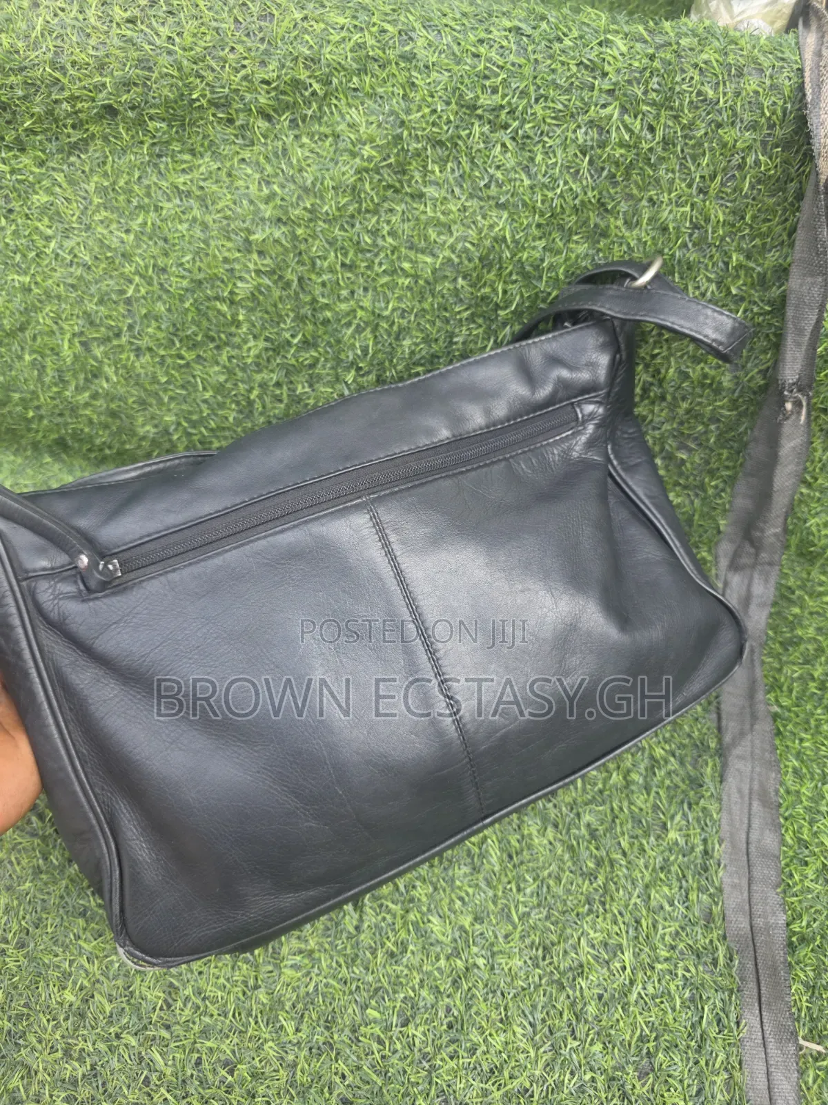Gigi Crossbody Bag (UK Used)