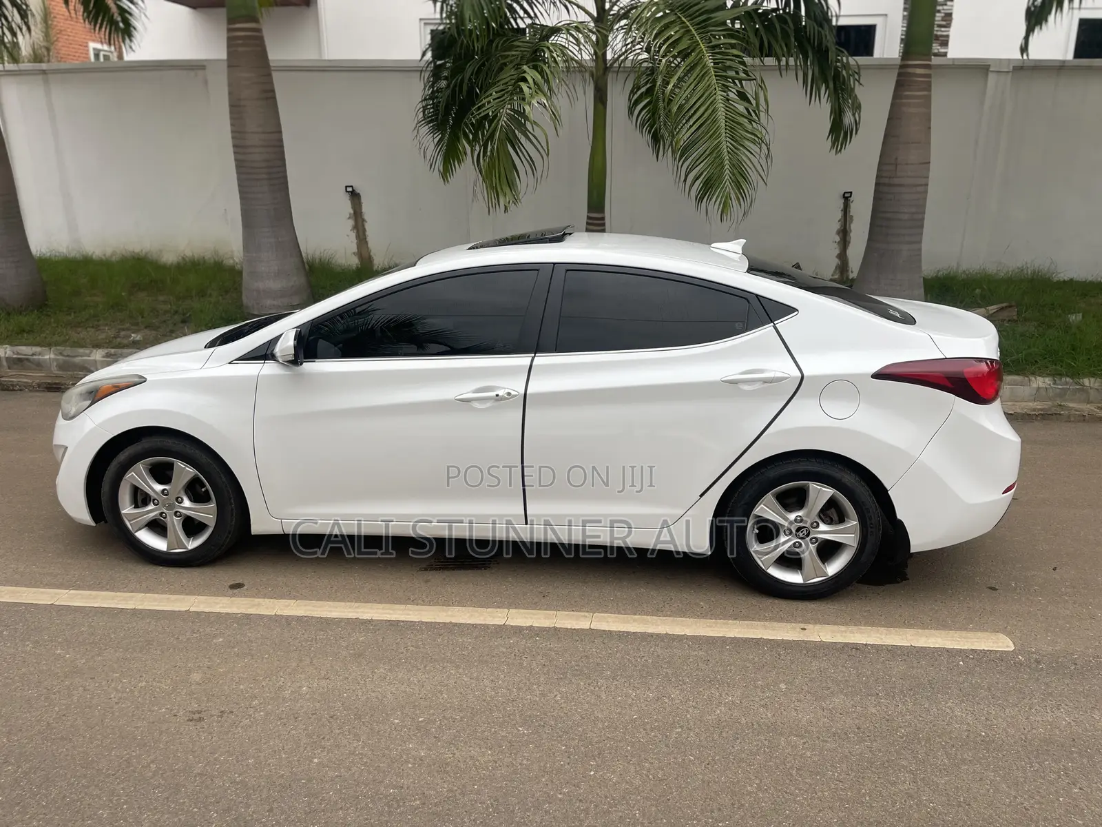 Hyundai Elantra Value Edition Sedan FWD (1.8L 4cyl 6A) 2016 White