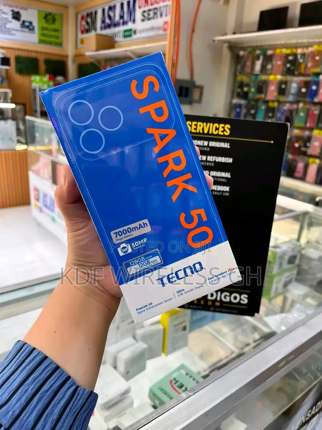 New Tecno Spark 50 128 GB Gray