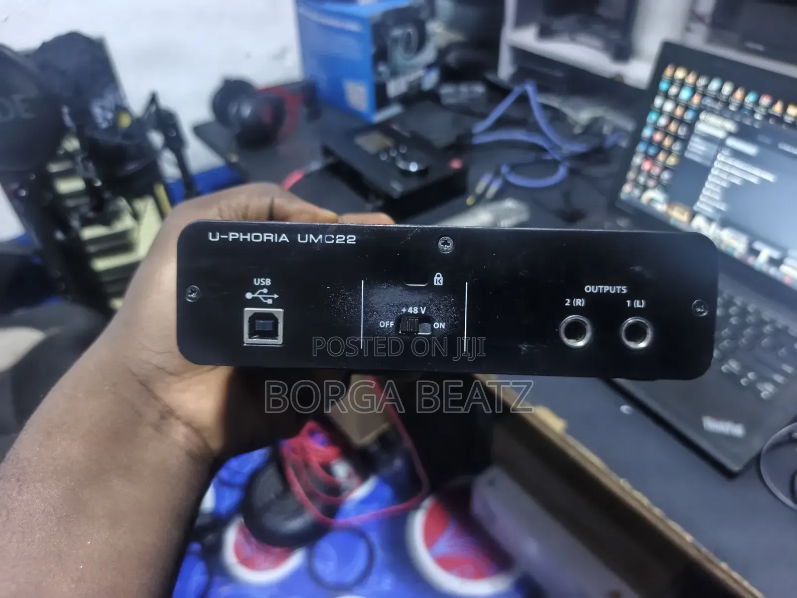 Behringer Uphoria Um22 Soundcard/ Audio Interface