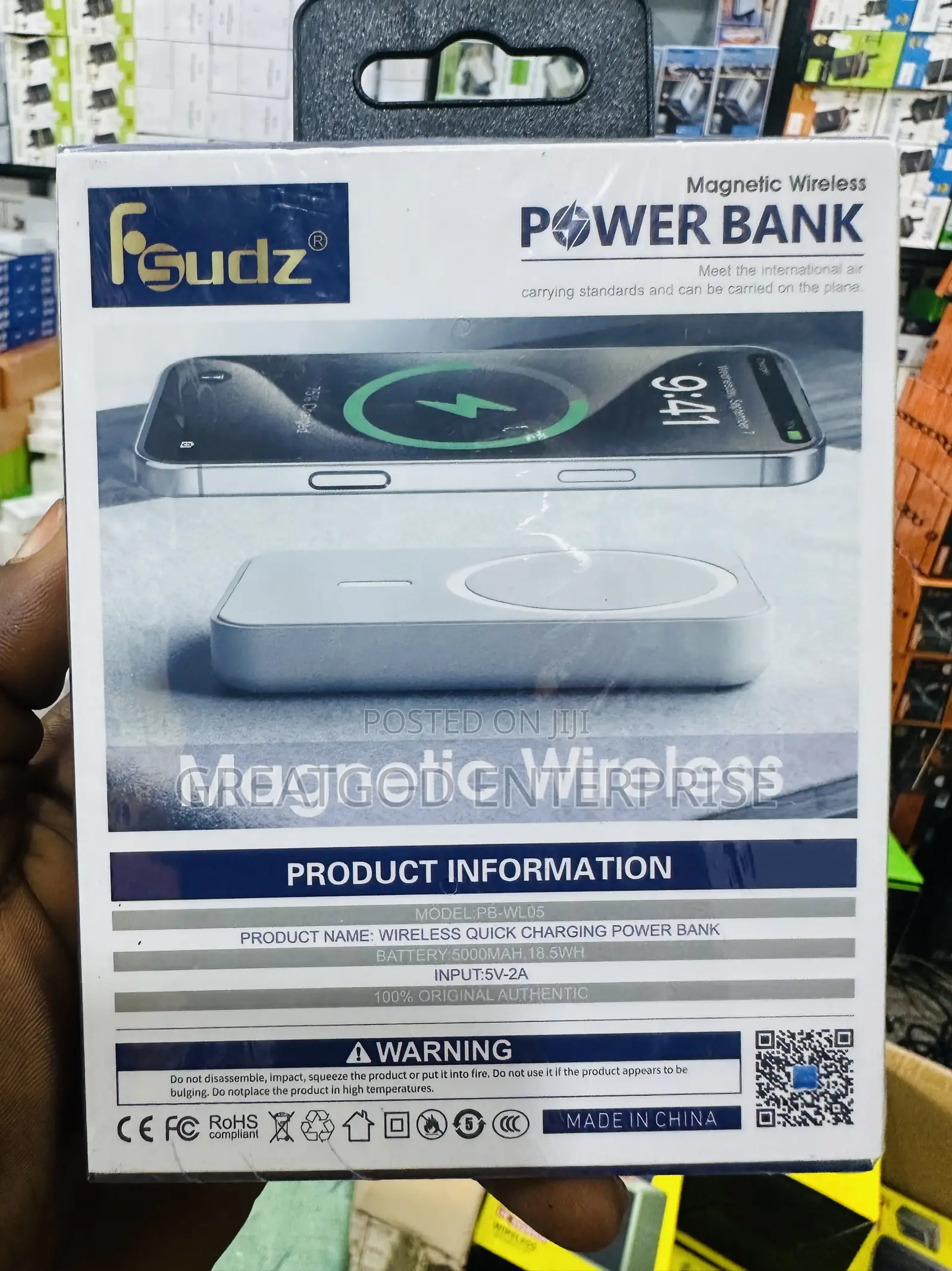 Fsudz Magnetic Wireless Quick Charging Power Bank (Model: PB-WLD5)