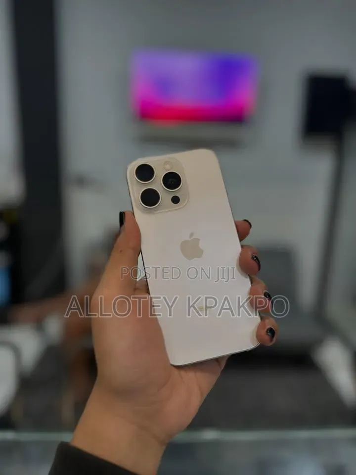 Apple iPhone 16 Pro Max 256 GB Gold