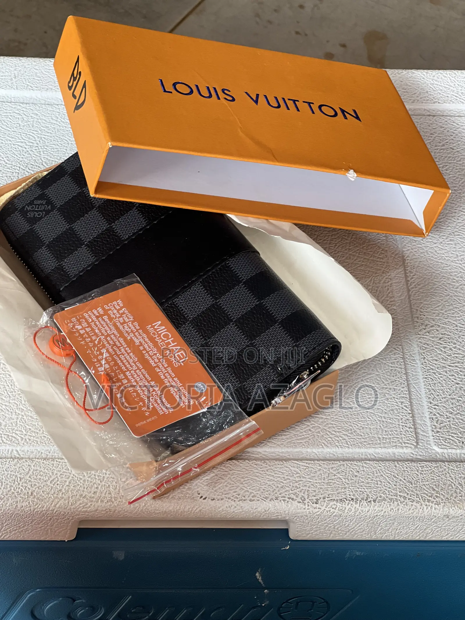 Louis Vuitton Authentic Purse