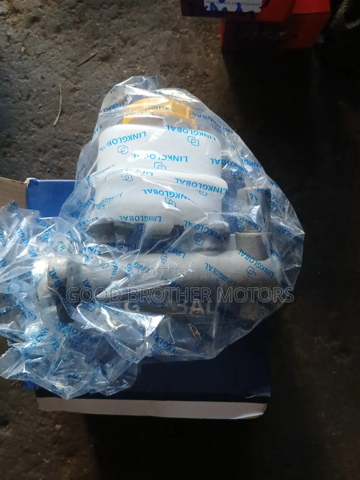 Nissan Sentra Brake Pot
