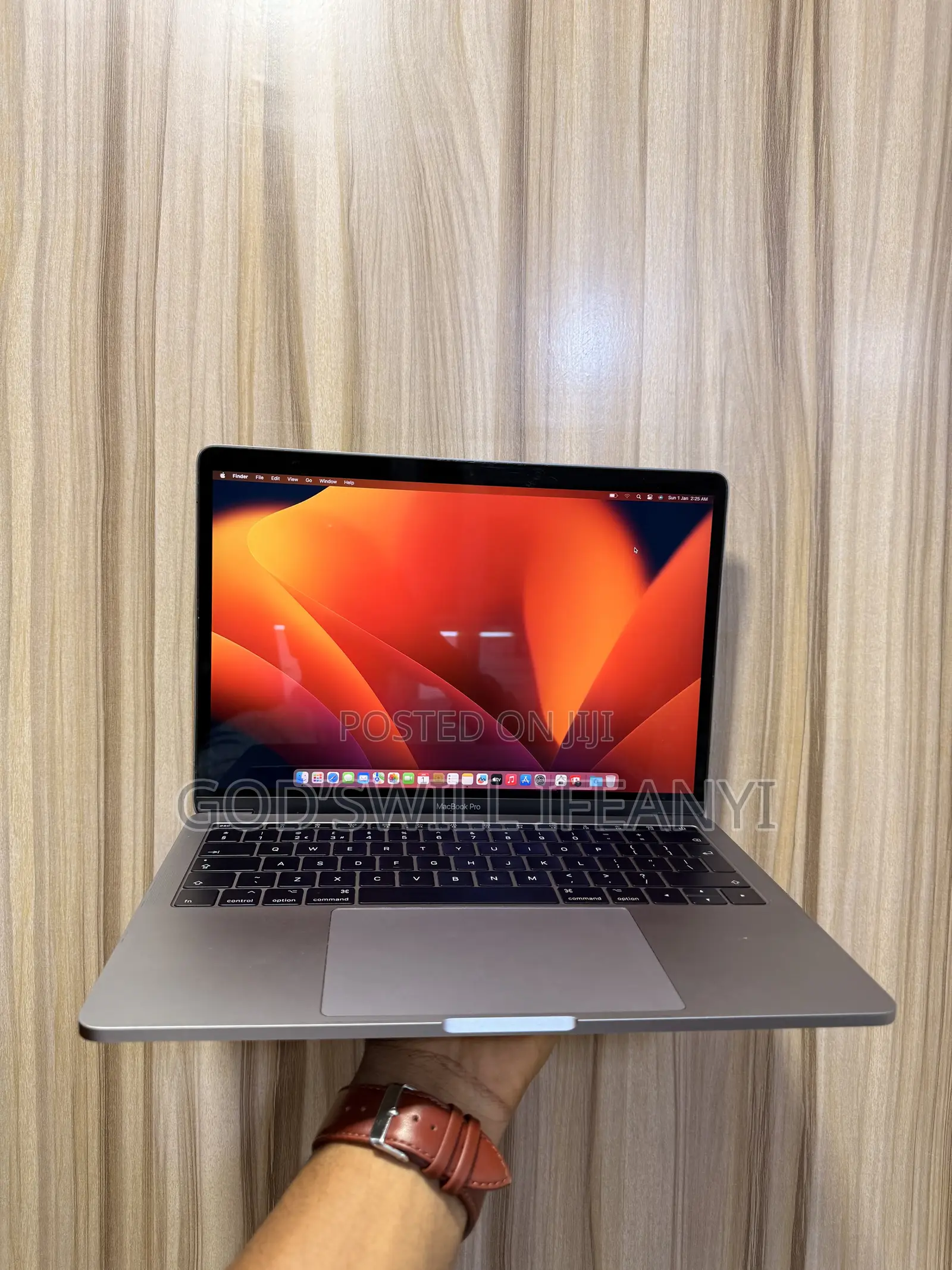 Laptop Apple MacBook Pro 2017 8GB Intel Core i5 SSD 256GB
