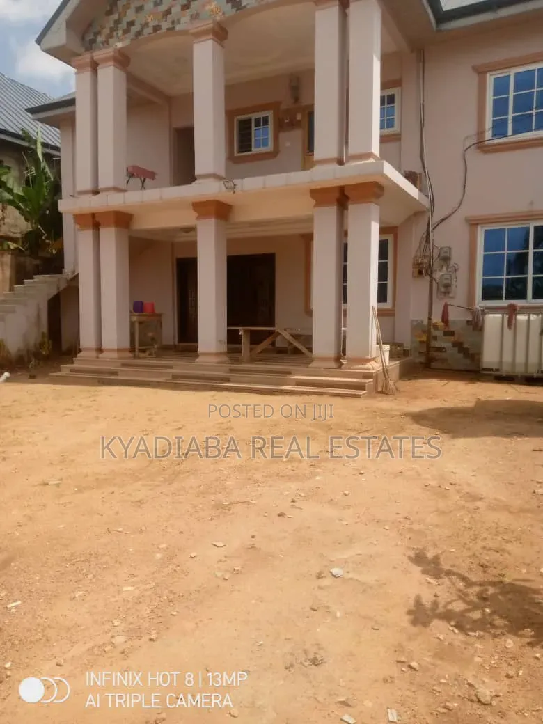 1bdrm Apartment in Kyadiaba Estate, Olebu for rent