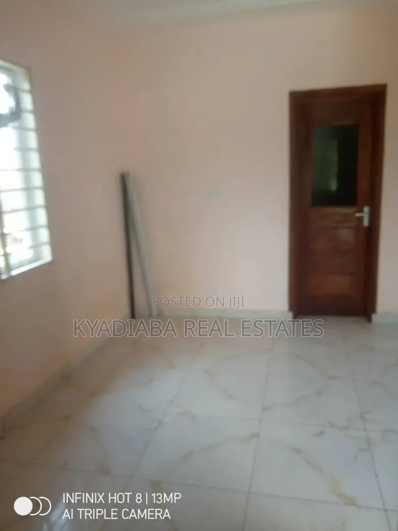 1bdrm Apartment in Kyadiaba Estate, Olebu for rent