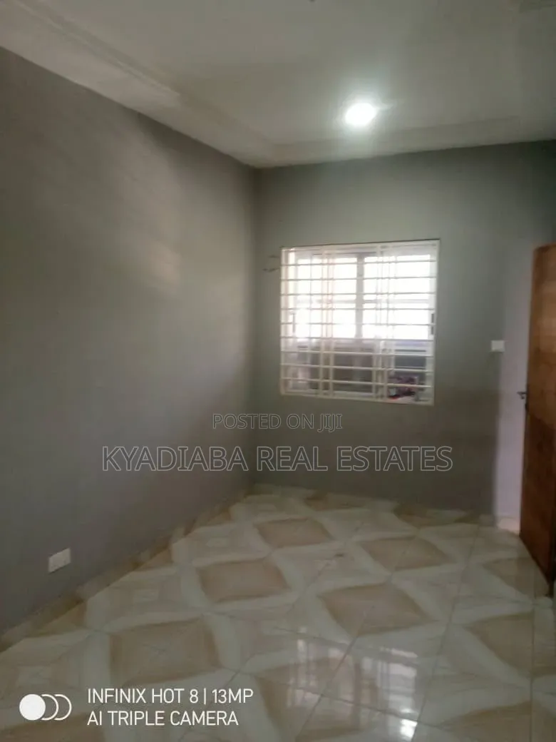 1bdrm Apartment in Kyadiaba Estate, Olebu for rent