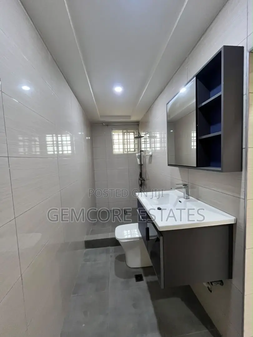 1bdrm Apartment in Trasacco, East Legon for rent
