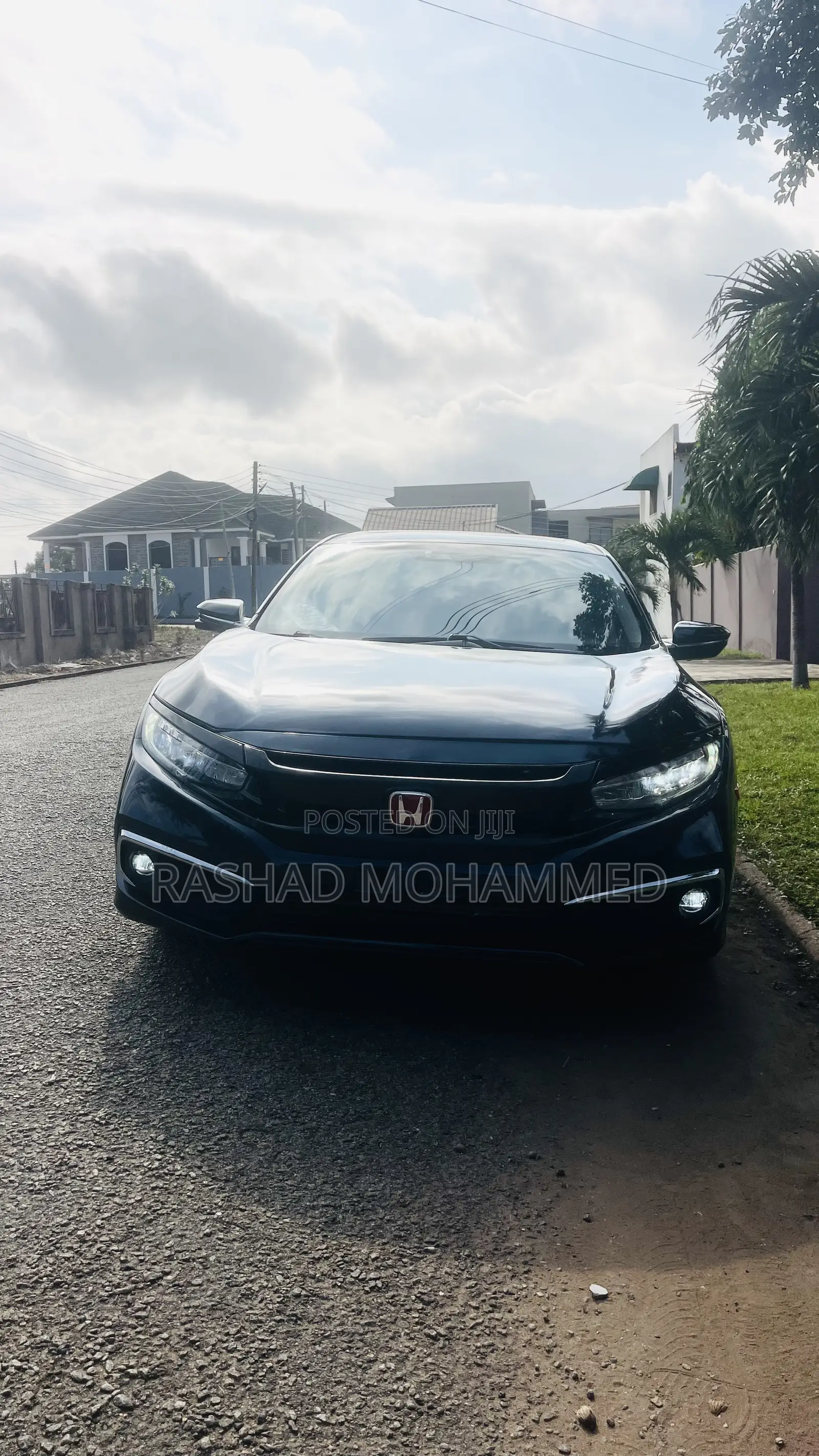 Honda Civic Touring 4dr Sedan (1.5L 4cyl) 2017 Gray