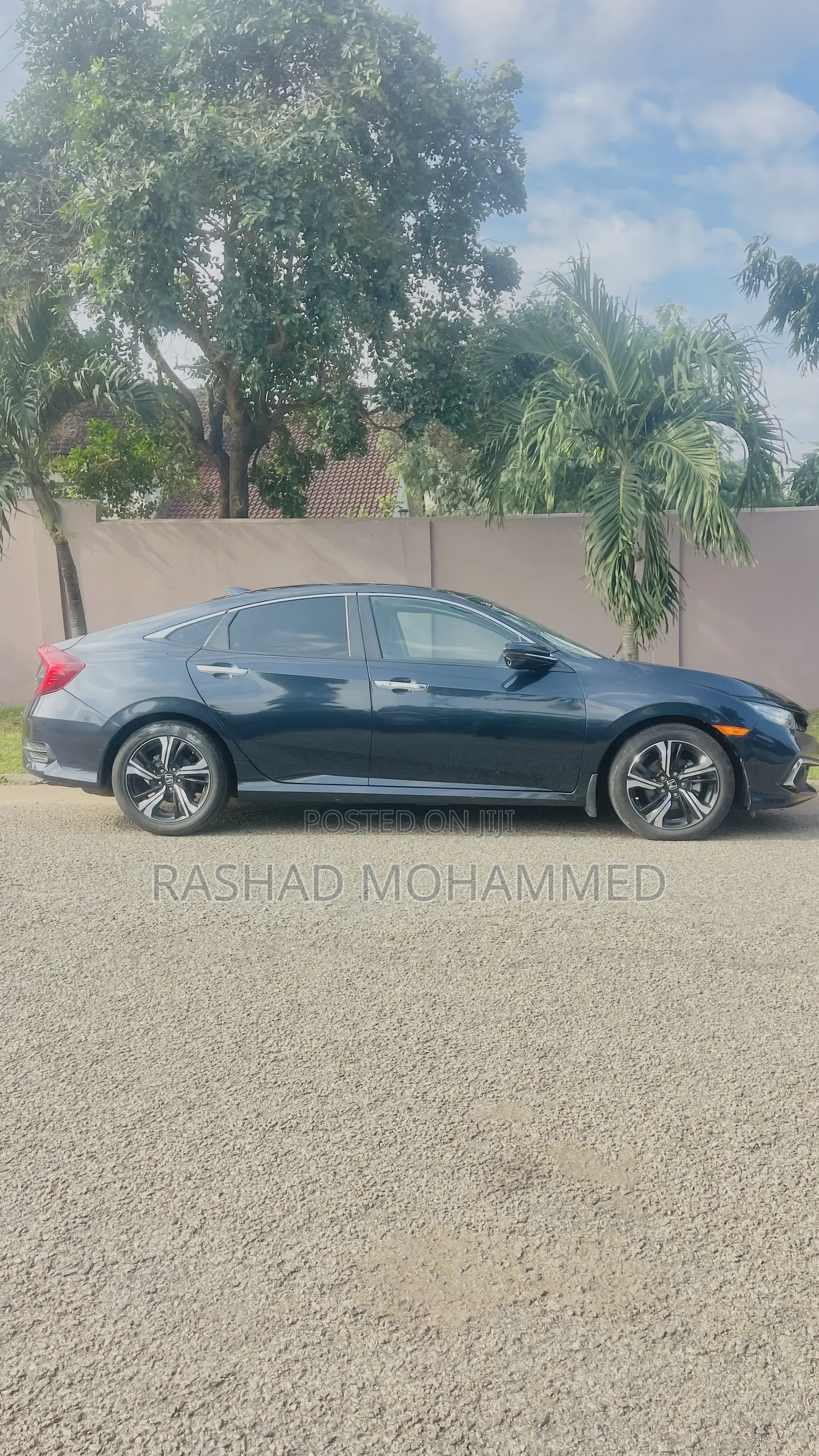 Honda Civic Touring 4dr Sedan (1.5L 4cyl) 2017 Gray