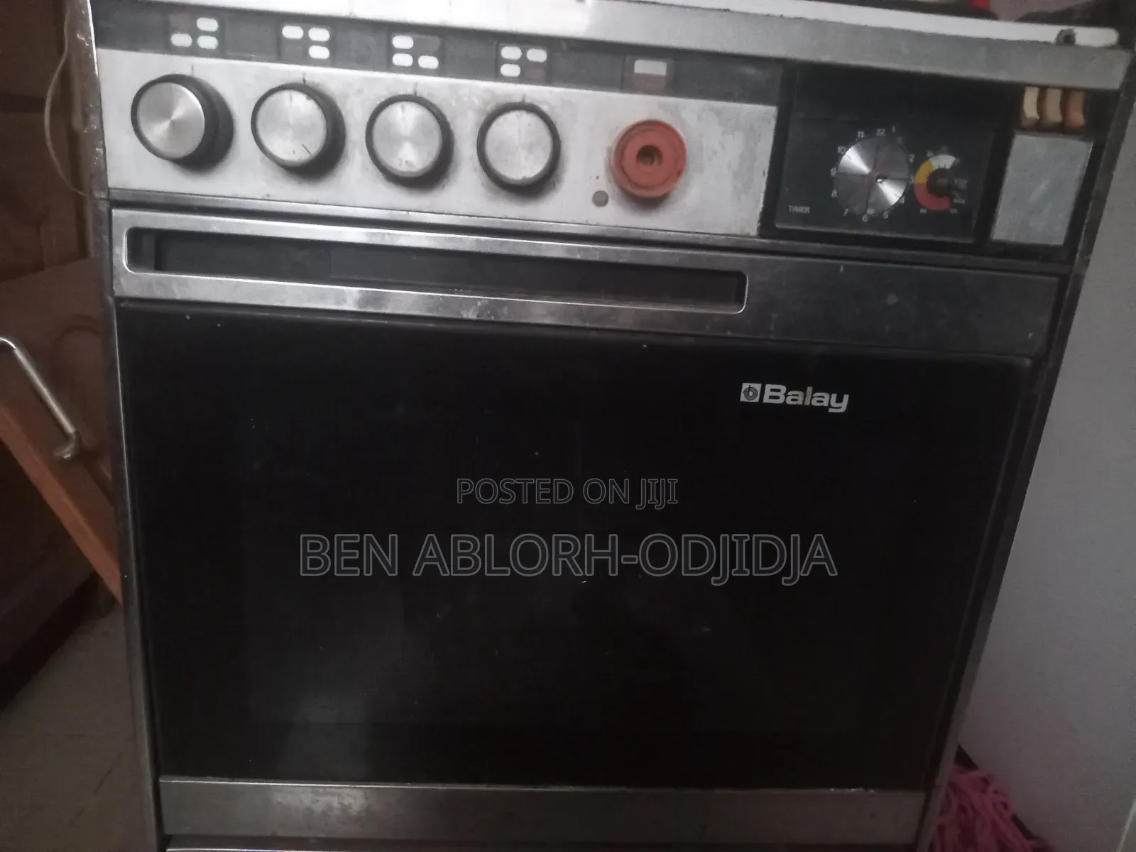 Gas Cooker With Oven