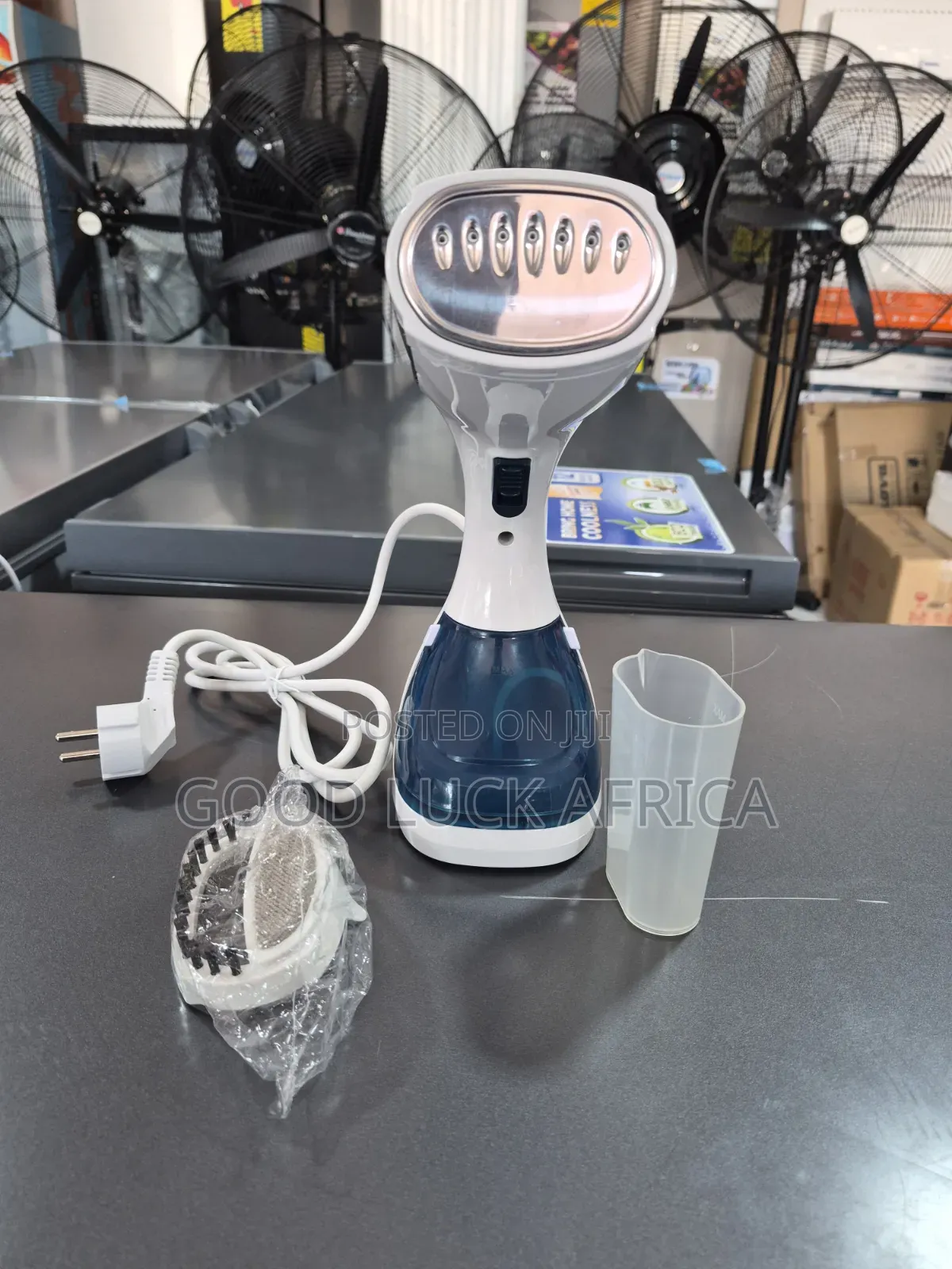 Decakila 1500W Handheld Garment Steamer