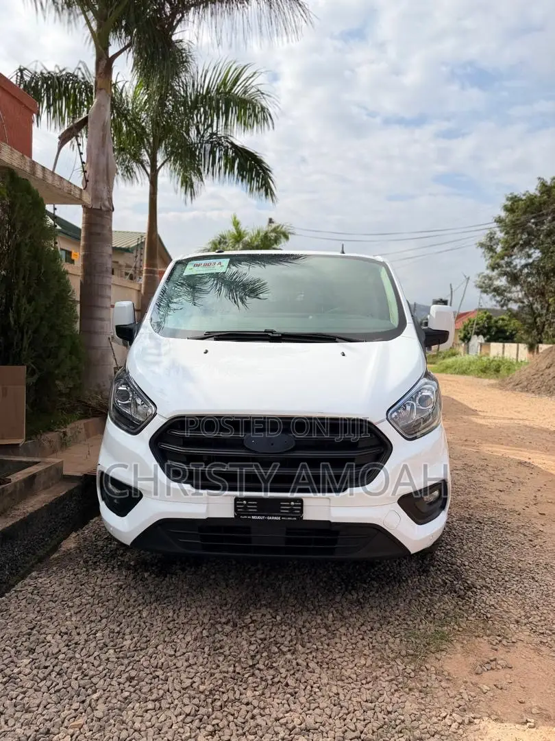 Ford Transit 2019 White