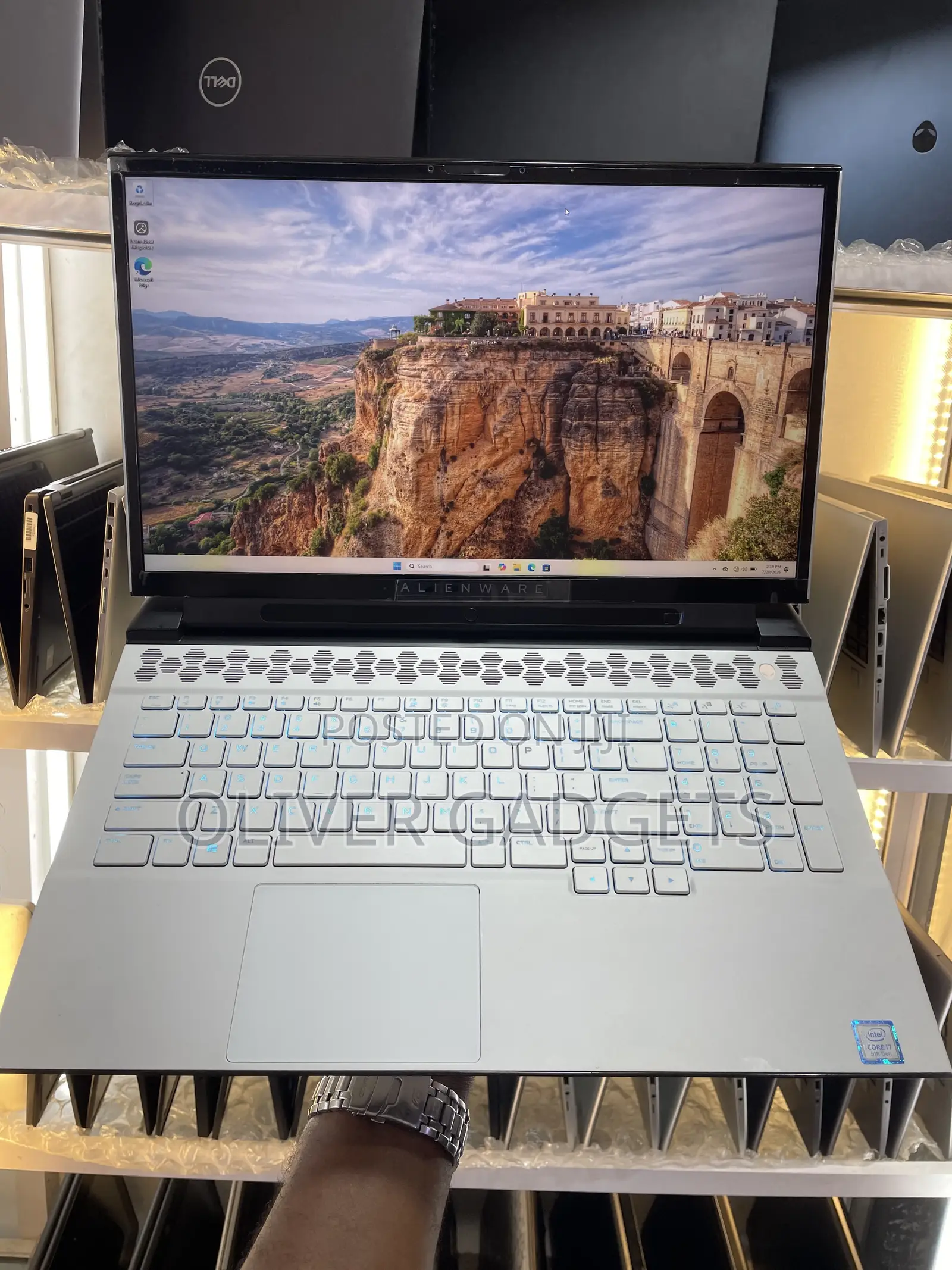 Laptop Dell Allienware M18 R1 16GB Intel Core i7 SSD 512GB