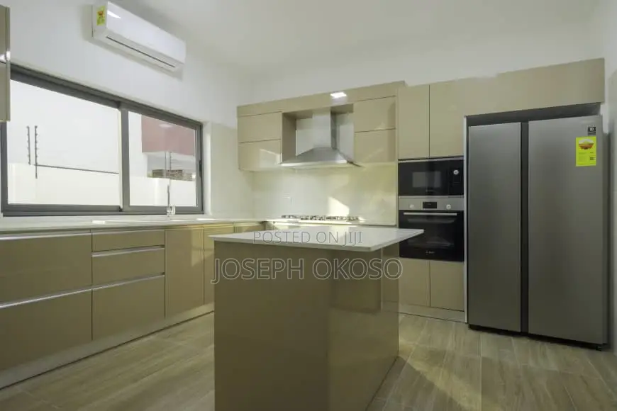 4bdrm Mansion in Little Rock Consult, Abelemkpe for rent
