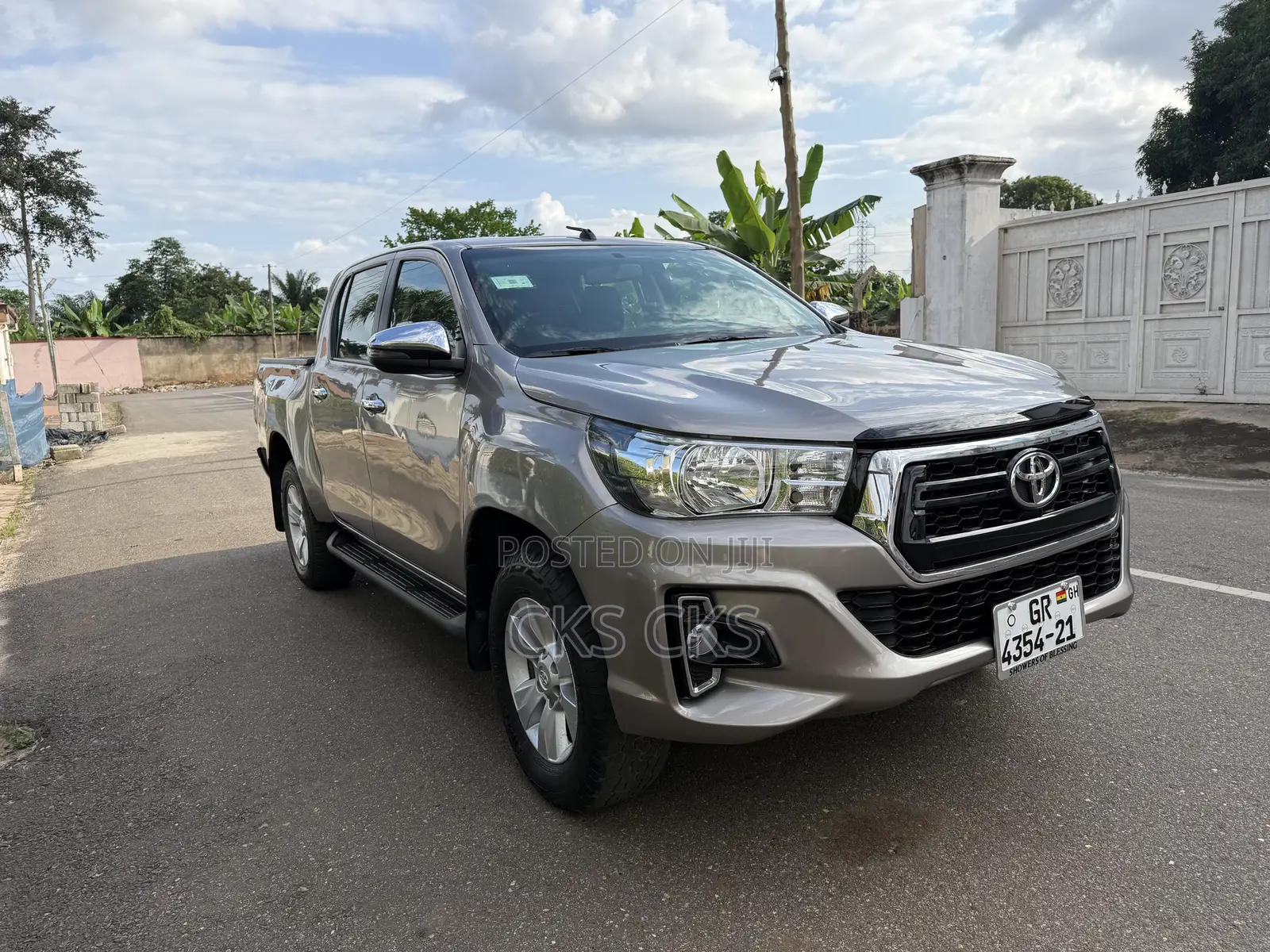 Toyota Hilux 2021 Gray
