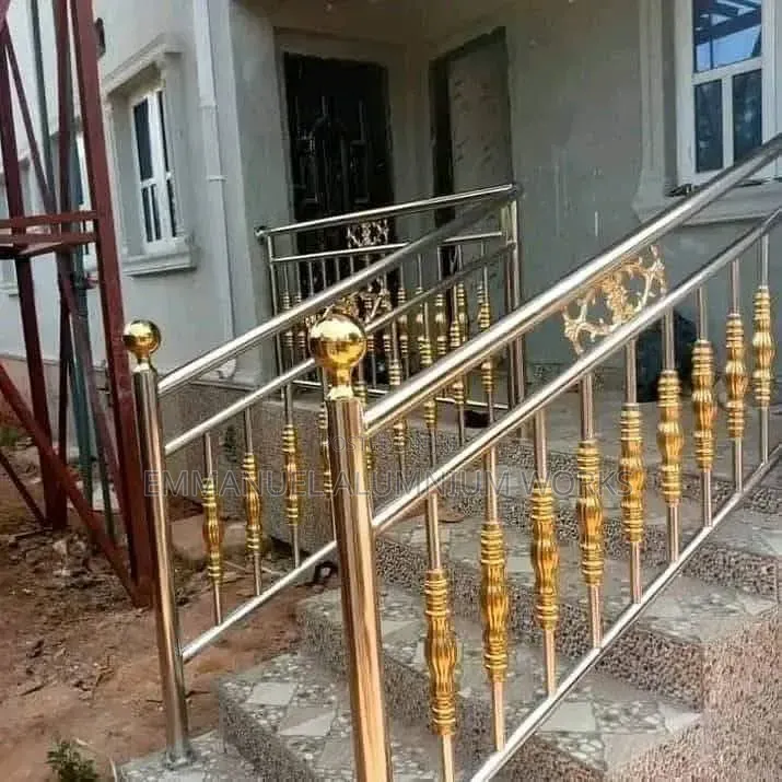 C80 Series 20 Stainless Balustrade Gold