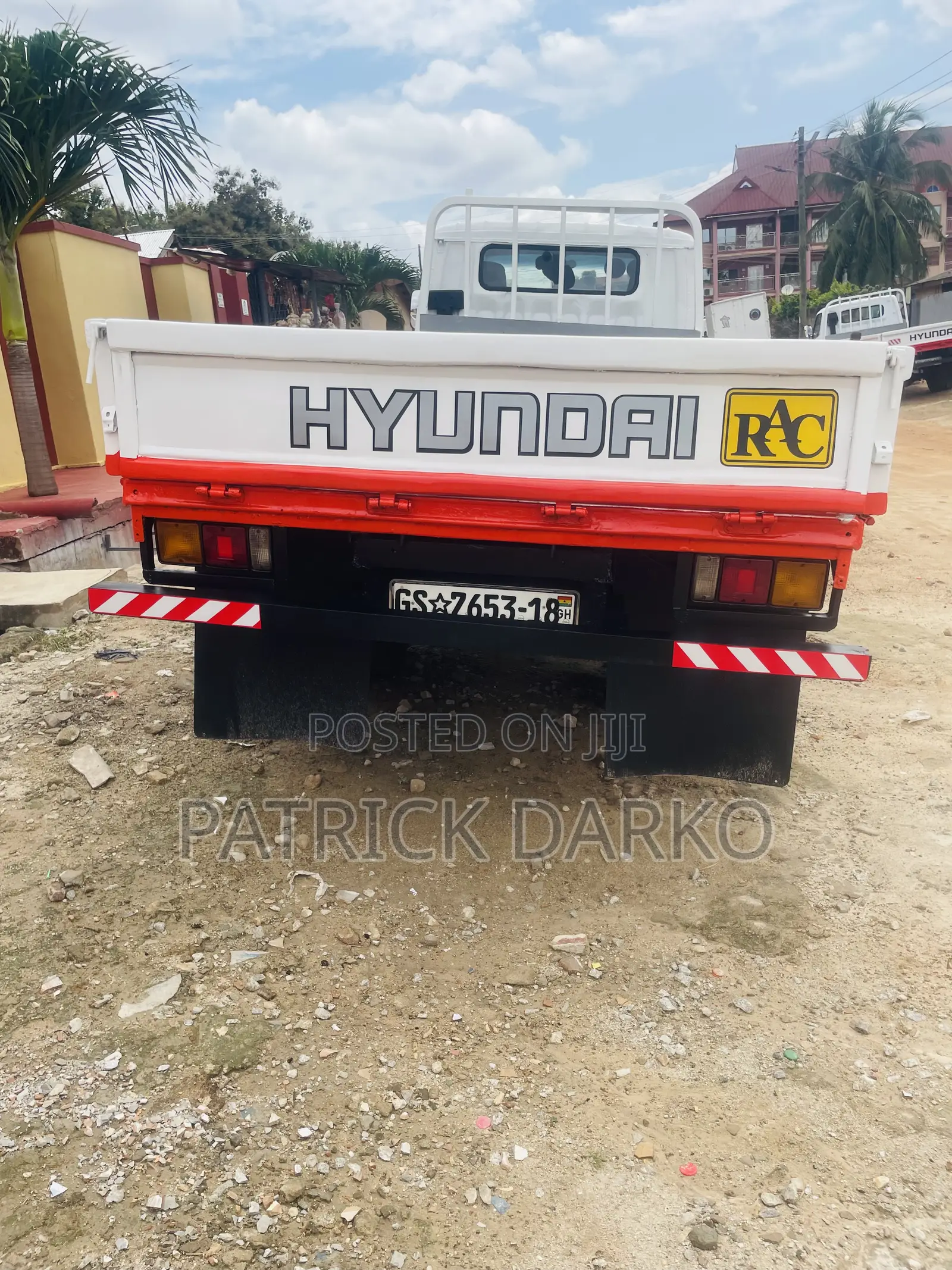Hyundai Might 1