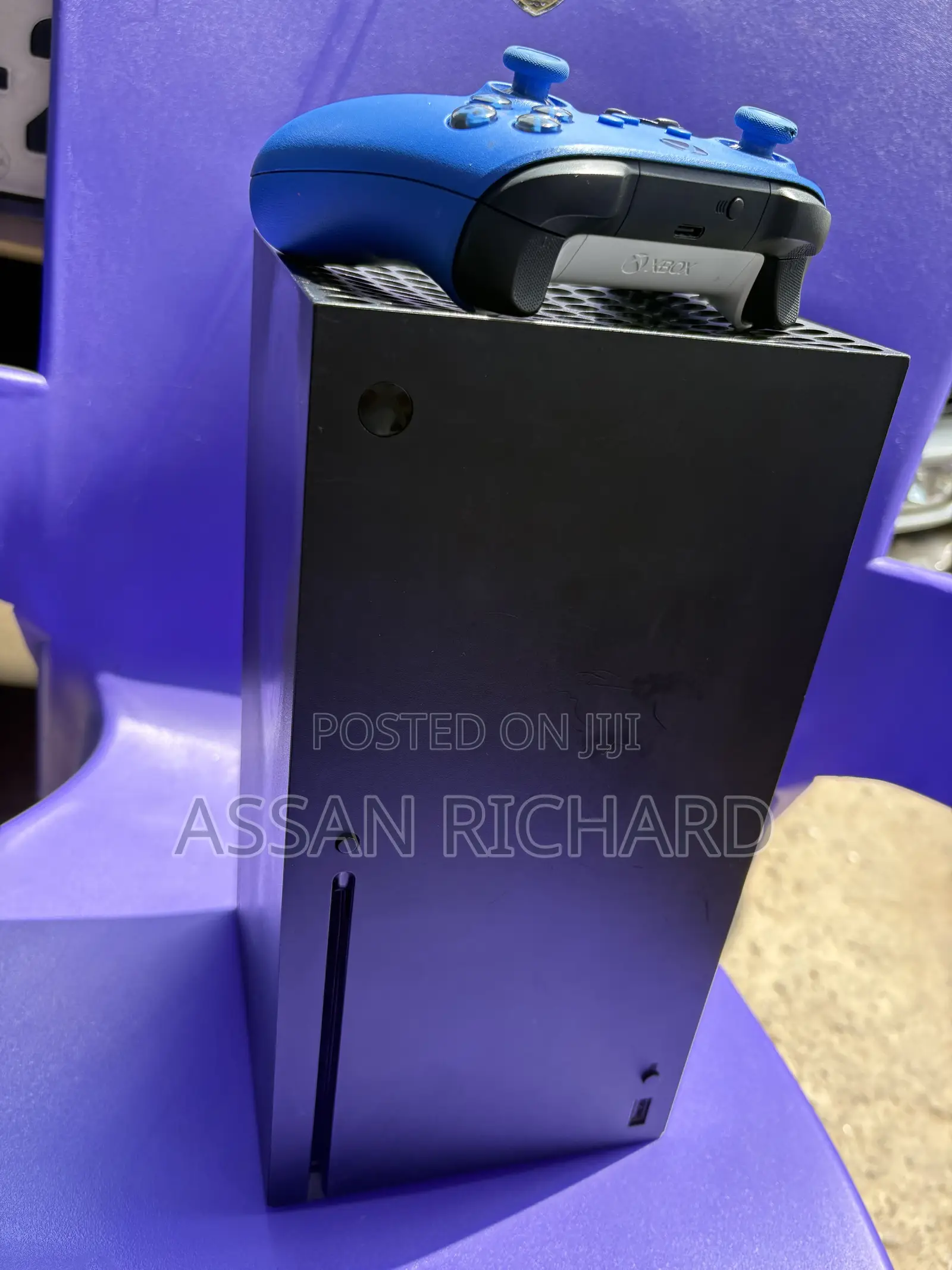 Xbox Series X With Controller Available