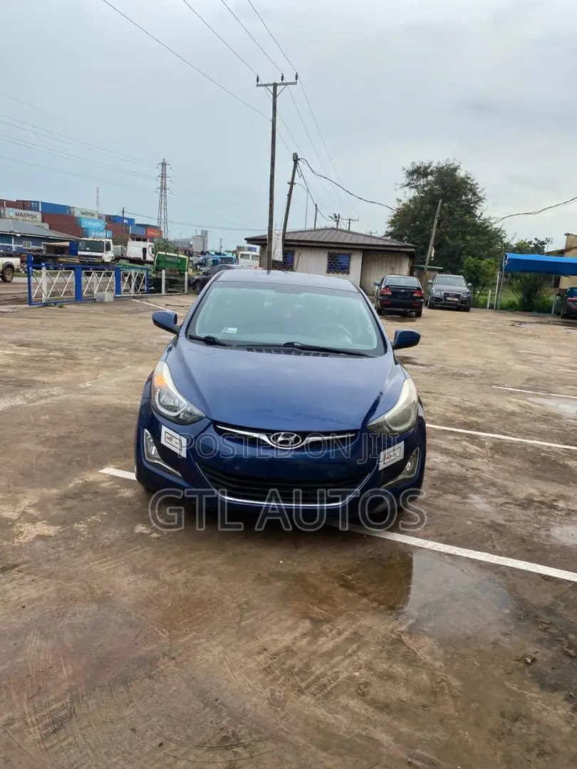 Hyundai Elantra 2016 Blue