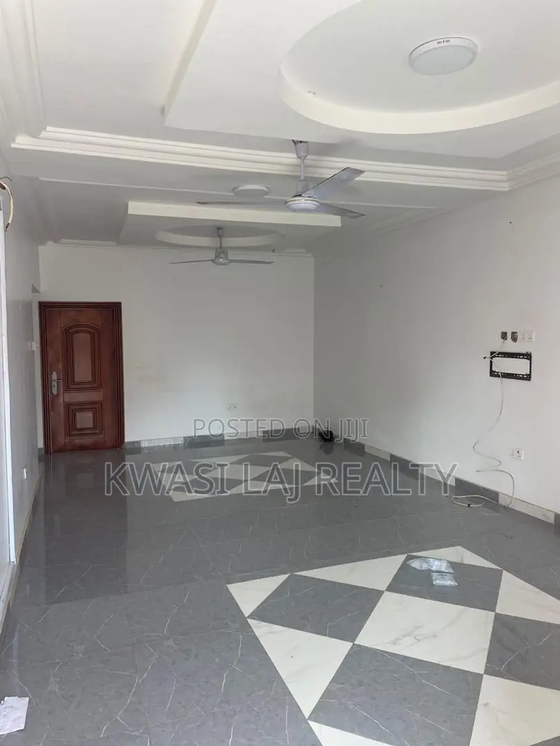 2bdrm Apartment in New Bortianor, Weija for rent