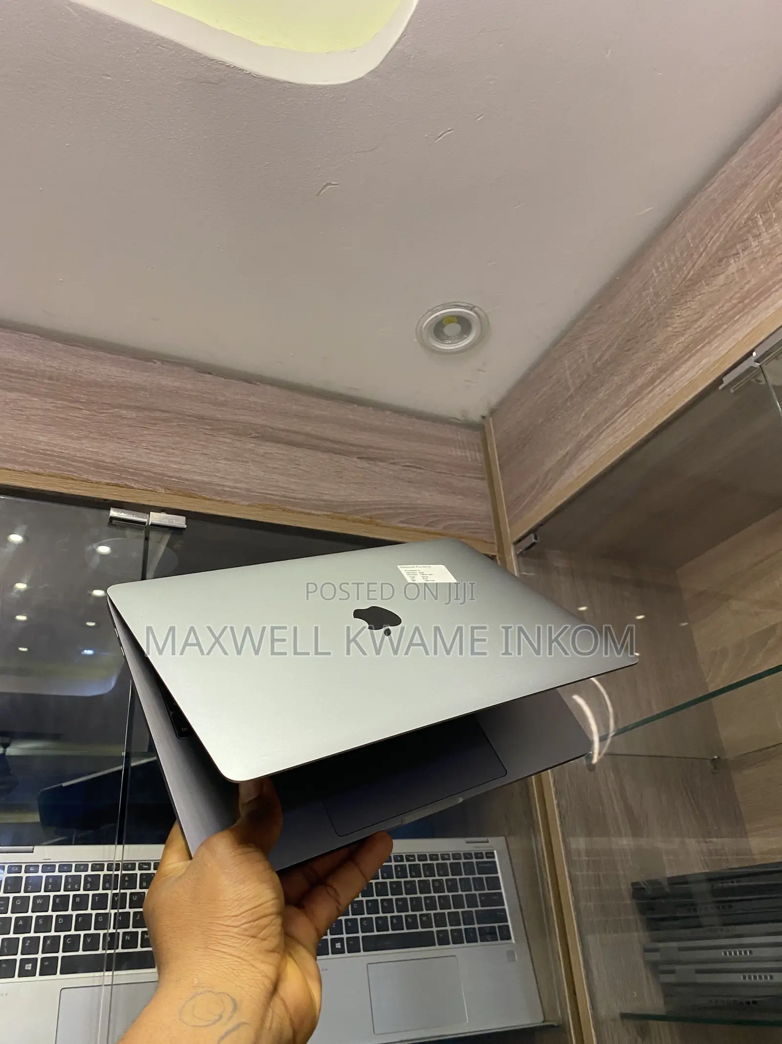 Laptop Apple MacBook Pro 2019 8GB Intel Core i5 SSD 128GB