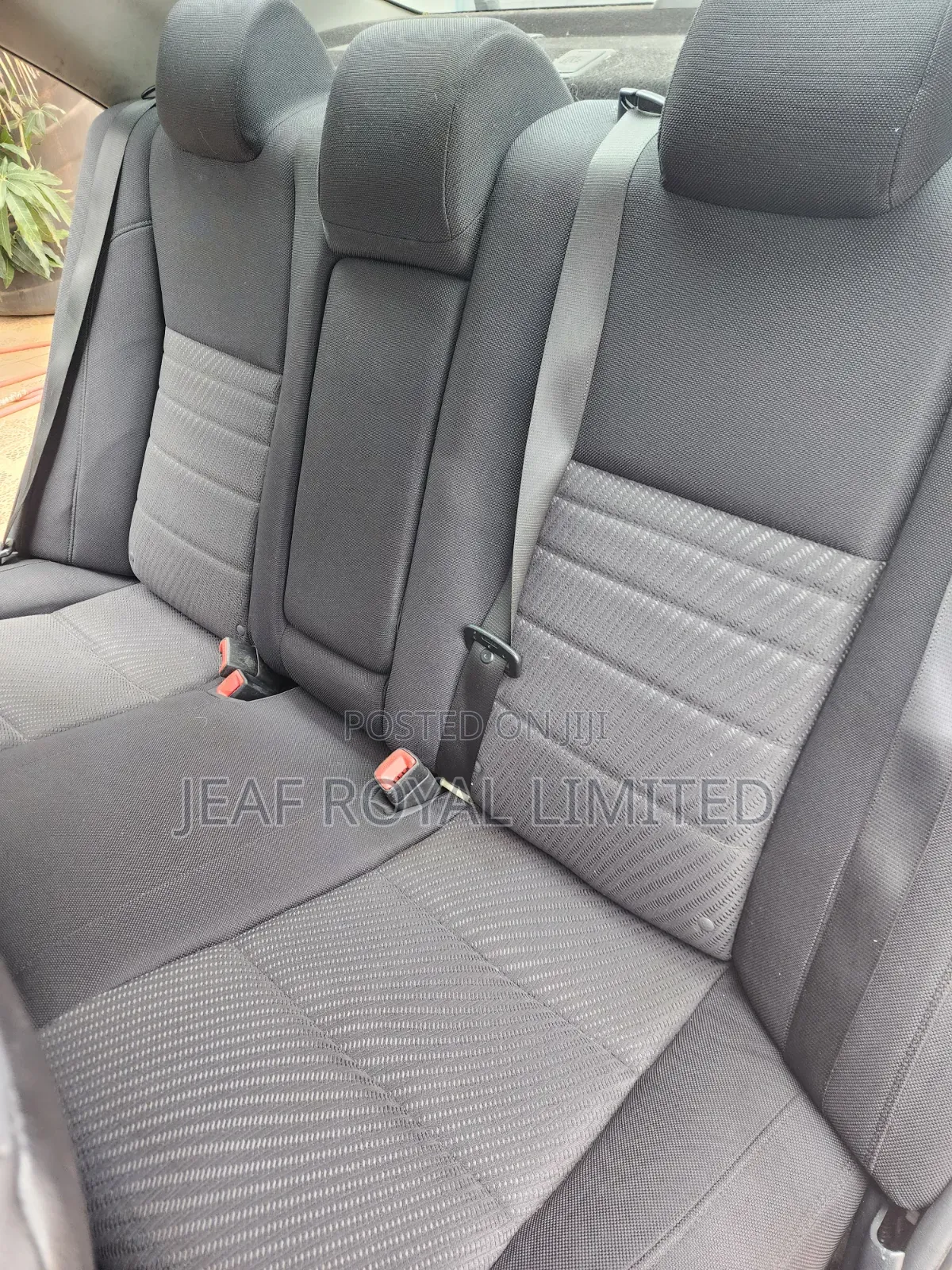 Toyota Camry LE 4dr Sedan (2.5L 4cyl 6A) 2016 Gray