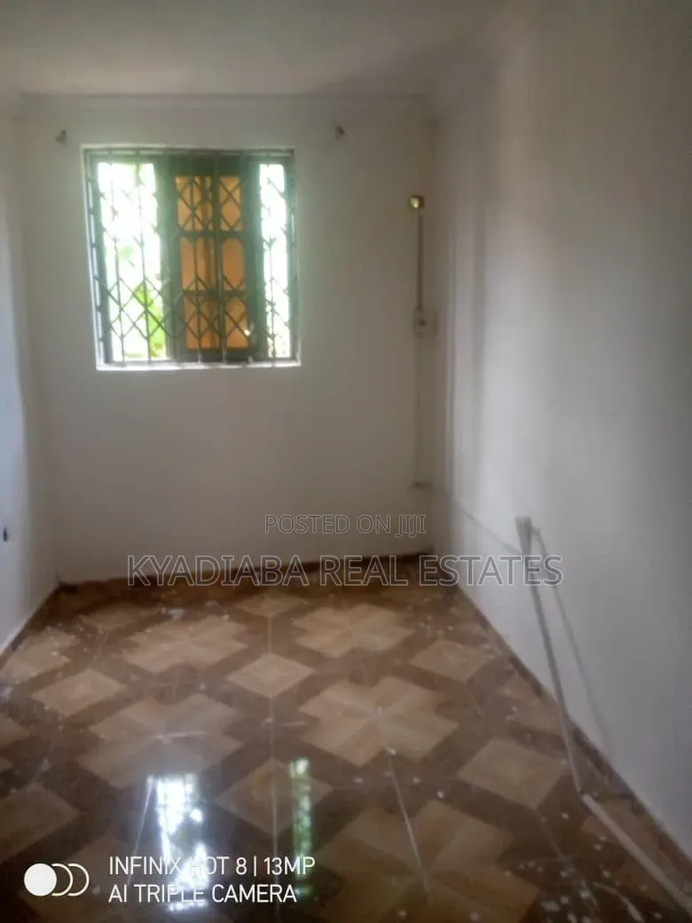 1bdrm Apartment in Kyadiaba Estate, Olebu for rent