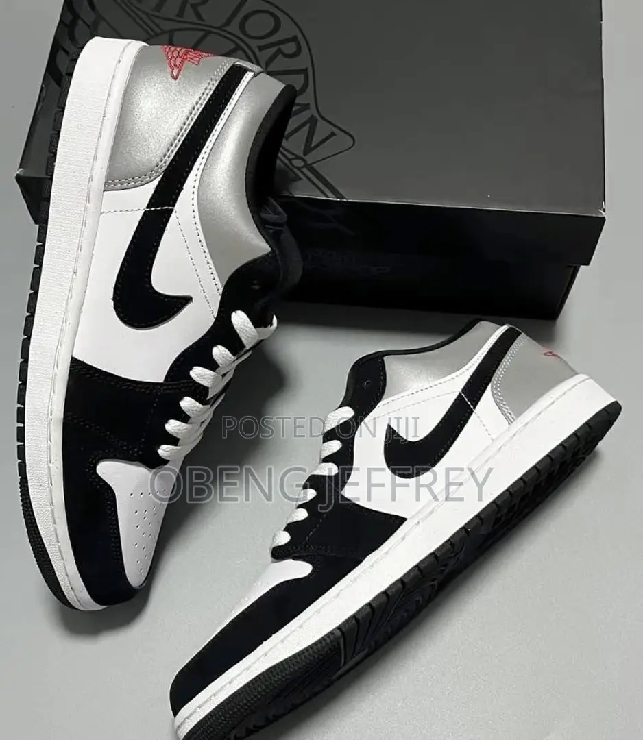 Original Jordan 1 Low SE White Fire Red Black Matte Silver