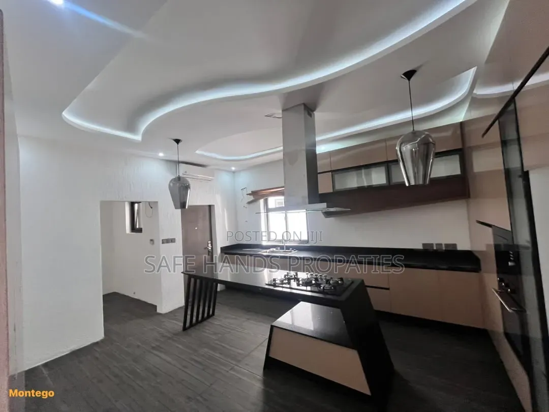 Furnished 4bdrm House in Accra Metropolitan for rent
