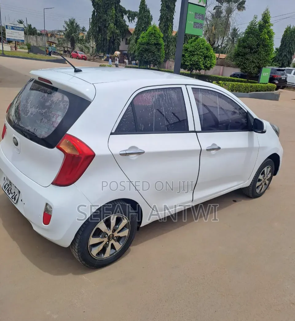 Kia Morning 2012 White