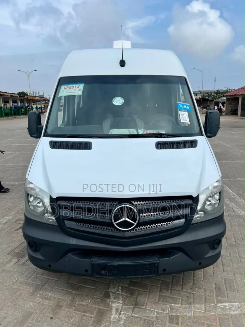Mercedes-Benz Sprinter 2017 White