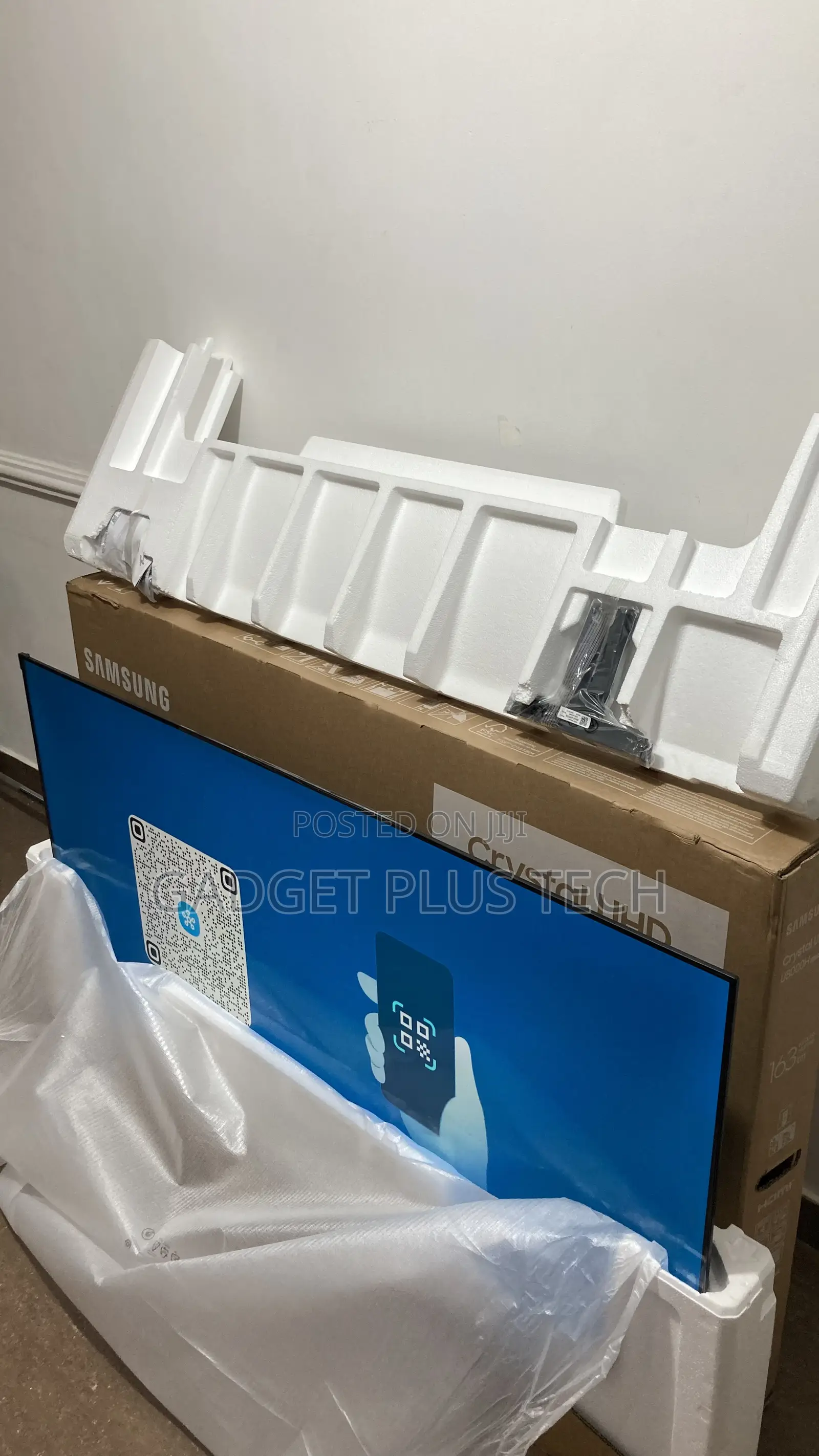 Brand New 65” Samsung UHD Smart TV From US (2026 Model)