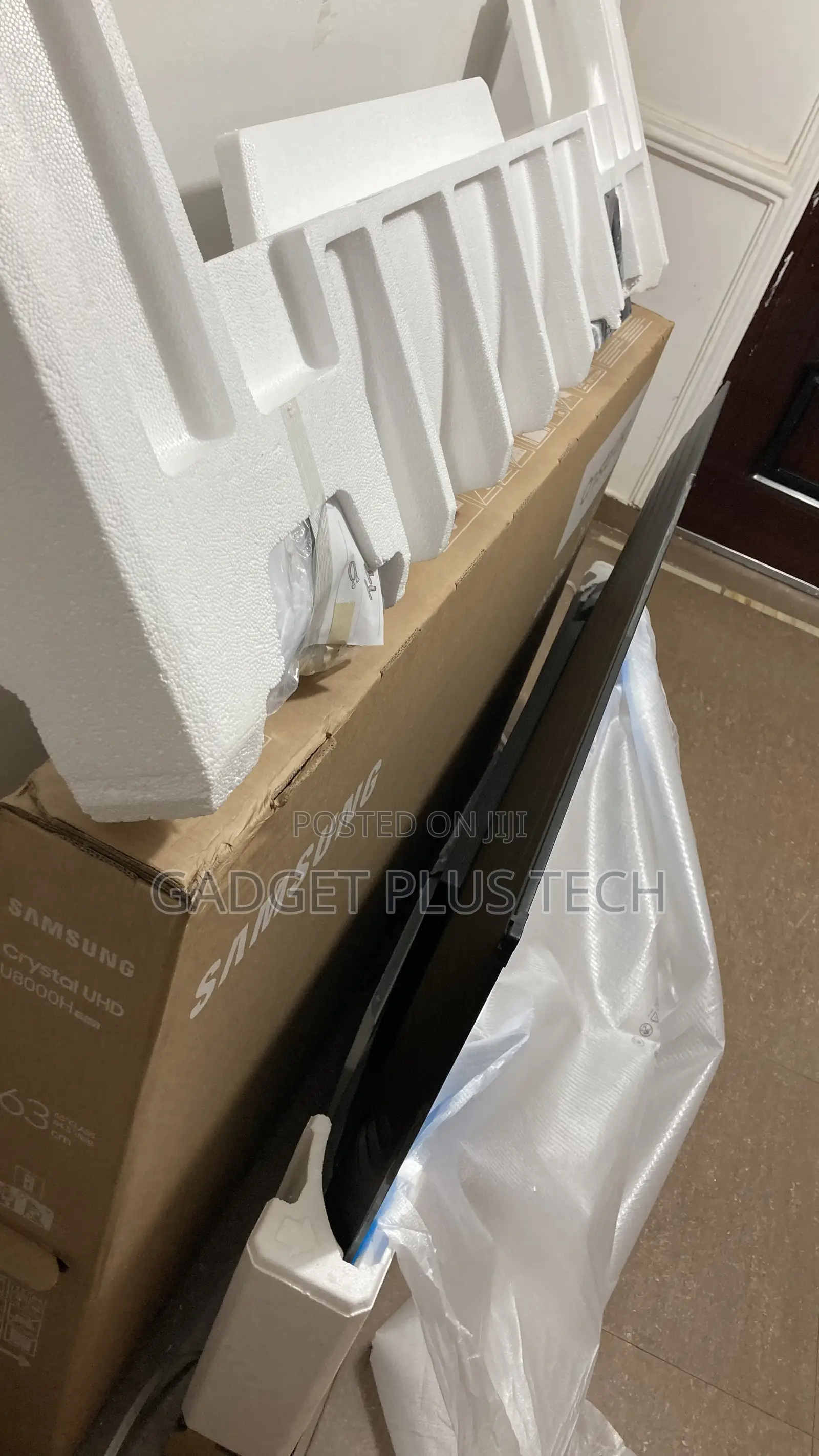 Brand New 65” Samsung UHD Smart TV From US (2026 Model)