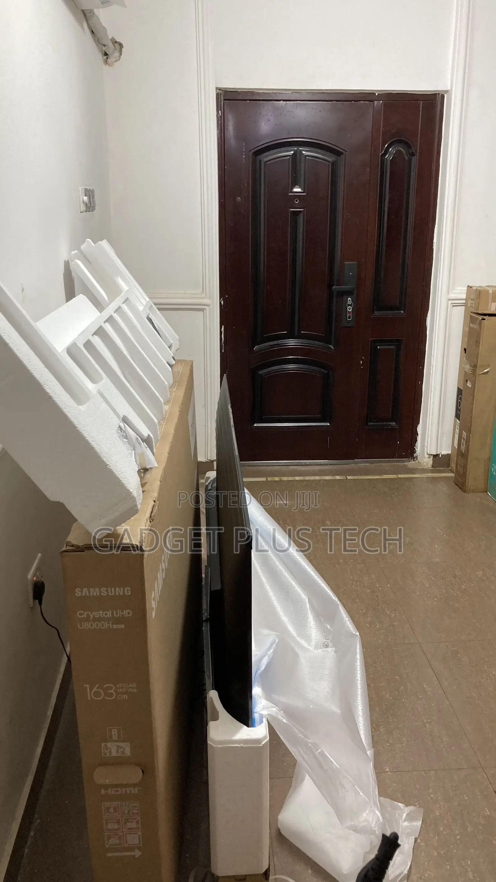 Brand New 65” Samsung UHD Smart TV From US (2026 Model)